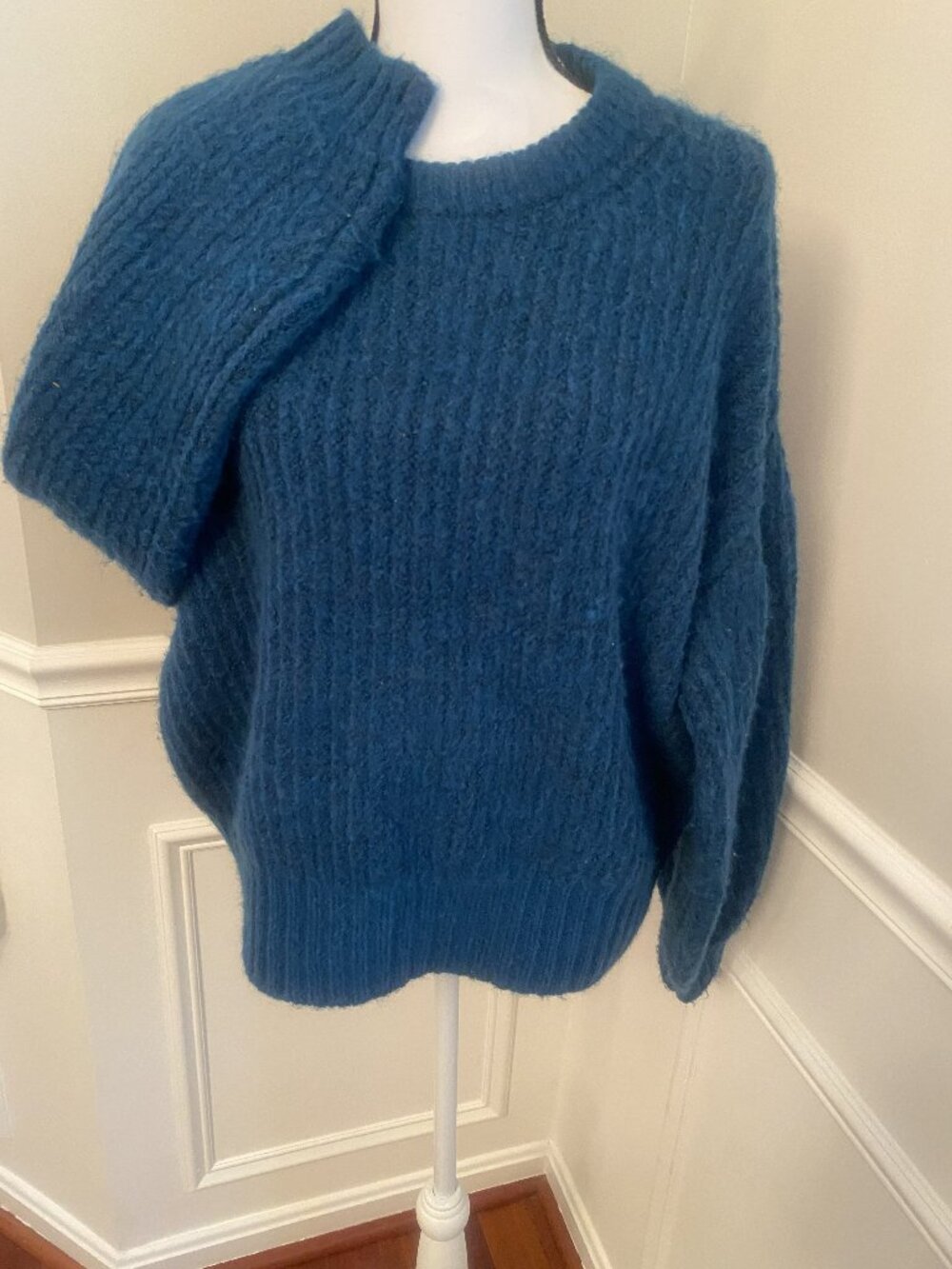 A New Day Pullover Sweater size Medium Crew Neck